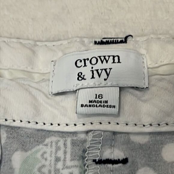 Crown & Ivy Navy & White Polka Dot Shorts with Green Elephants - Size 16 - Picture 6 of 9